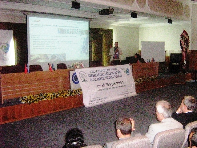 AVRUPA PEYZAJ SÖZLEŞMESİNİN UYGULANMASI YOLUNDA TÜRKİYE SEMPOZYUMU YAPILDI