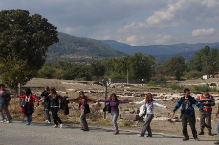 ALLIANOI KARANLIĞA GÖMÜLMESİN
