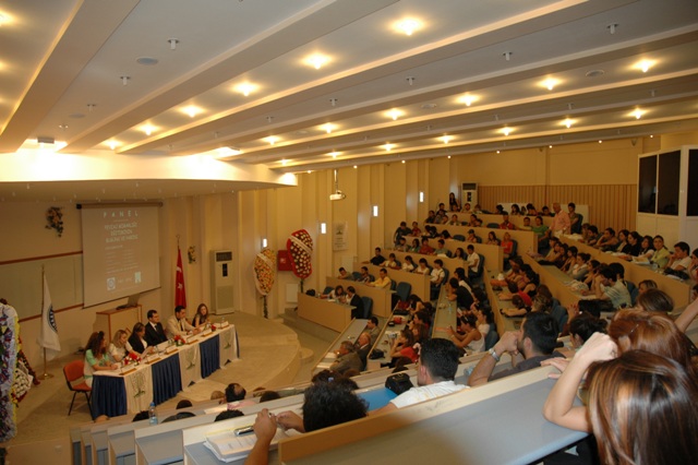 ULUSAL PEYZAJ MİMARLIĞI GÜNÜ İZMİR' DE ETKİNLİKLERLE KUTLANDI..