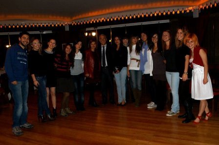 PMO GENÇ TANIŞMA YEMEĞİ YAPILDI