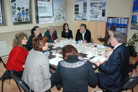 YALOVA BELEDİYESİ CUMHURİYET MEYDANI PEYZAJ TASARIMI FİKİR PROJE YARIŞMASI JÜRİSİ TOPLANDI