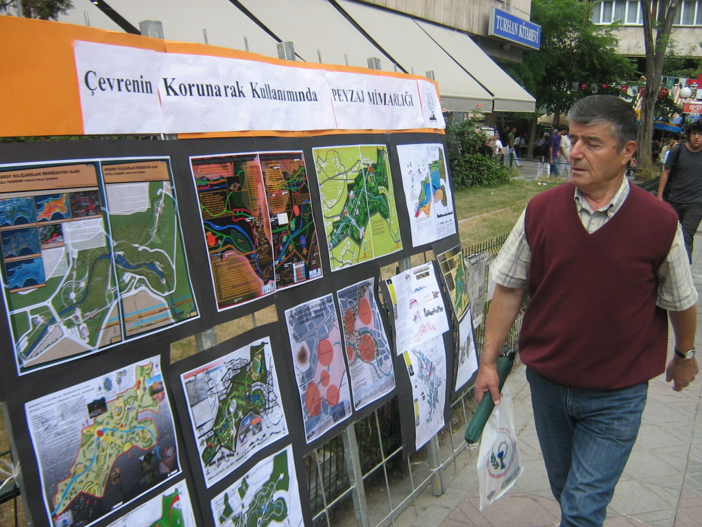 "ÇEVRENİN KORUNARAK KULLANIMI" TEMALI SERGİ KONUR SOKAK' TA ANKARALILARLA BULUŞUYOR...
