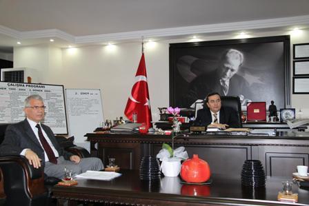 ŞUBE YÖNETİM KURULUMUZ NARLIDERE BELEDİYE BAŞKANI SN. ABDÜL BATUR’U ZİYARET ETTİ