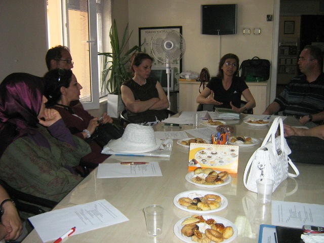 KAMUDA ÇALIŞAN ÜYELERİMİZLE BİRARAYA GELDİK