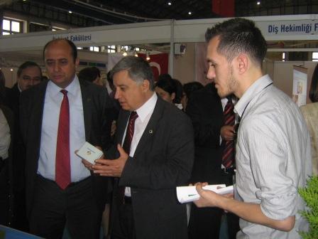 9. ÇUKUROVA YÜKSEK ÖĞRENİM TANITIM GÜNLERİNDE PEYZAJ MİMARLARI ODASI STANDI AÇILDI
