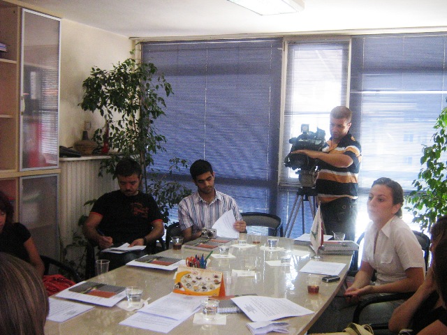 "ORMANLAR YANIP, ÜLKE YOK OLURKEN, RANTÇILAR İŞBAŞINDA" HALKIMIZA ÇAĞRIMIZDIR!