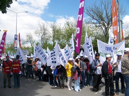 15 MAYIS`TA  ÇOŞKU İLE MEYDANLARDA BİRLİKTE İDİK
