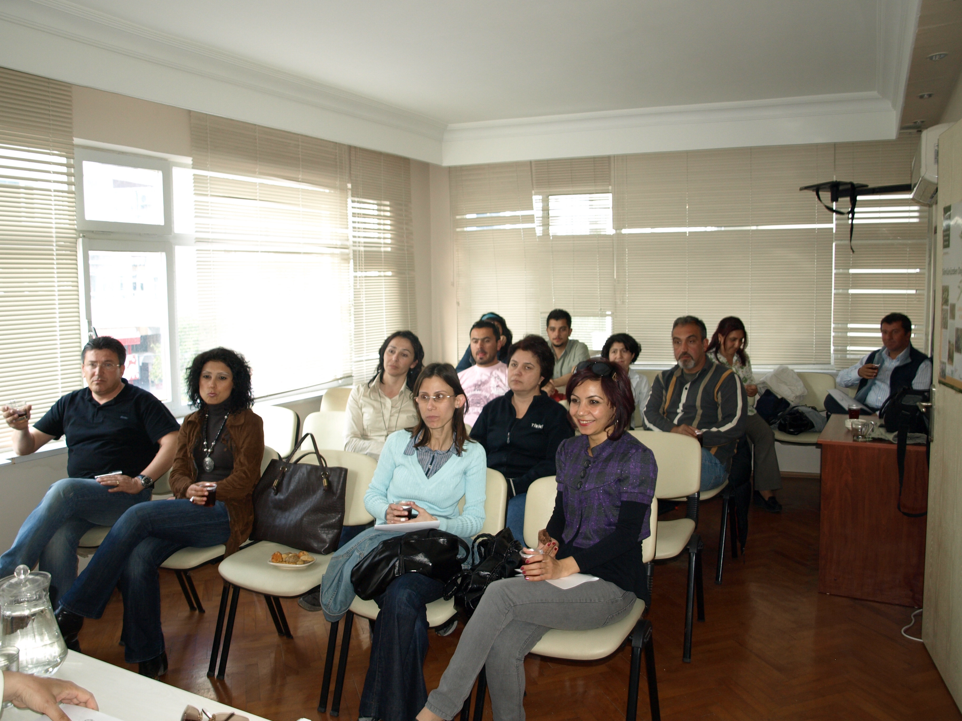 16 NİSAN 2009 TARİHLİ ANTALYA ŞUBE ÜYE TOPLANTISI GERÇEKLEŞTİRİLDİ