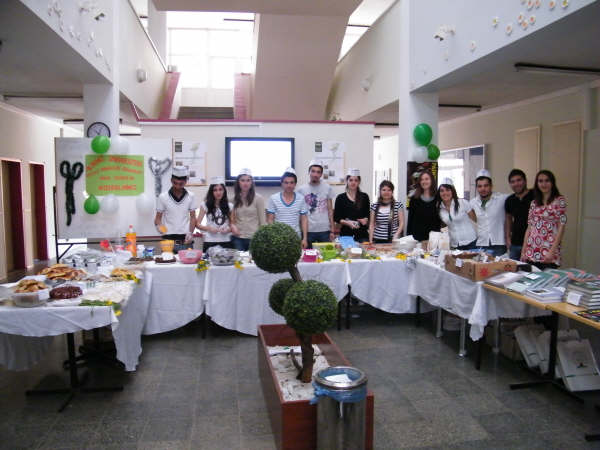 PMO GENÇ ÜYELERİ, ÖĞRENCİ KERMESİ'NDE BULUŞTU